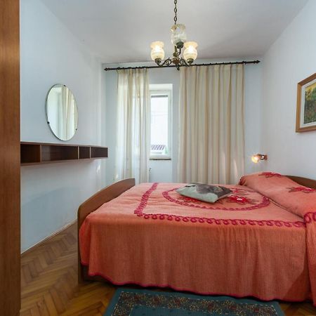 Anamarija Apartments Near The Beach And The Fantastic Adria Sea With Over 10 Small Islands Close By フンタナ エクステリア 写真
