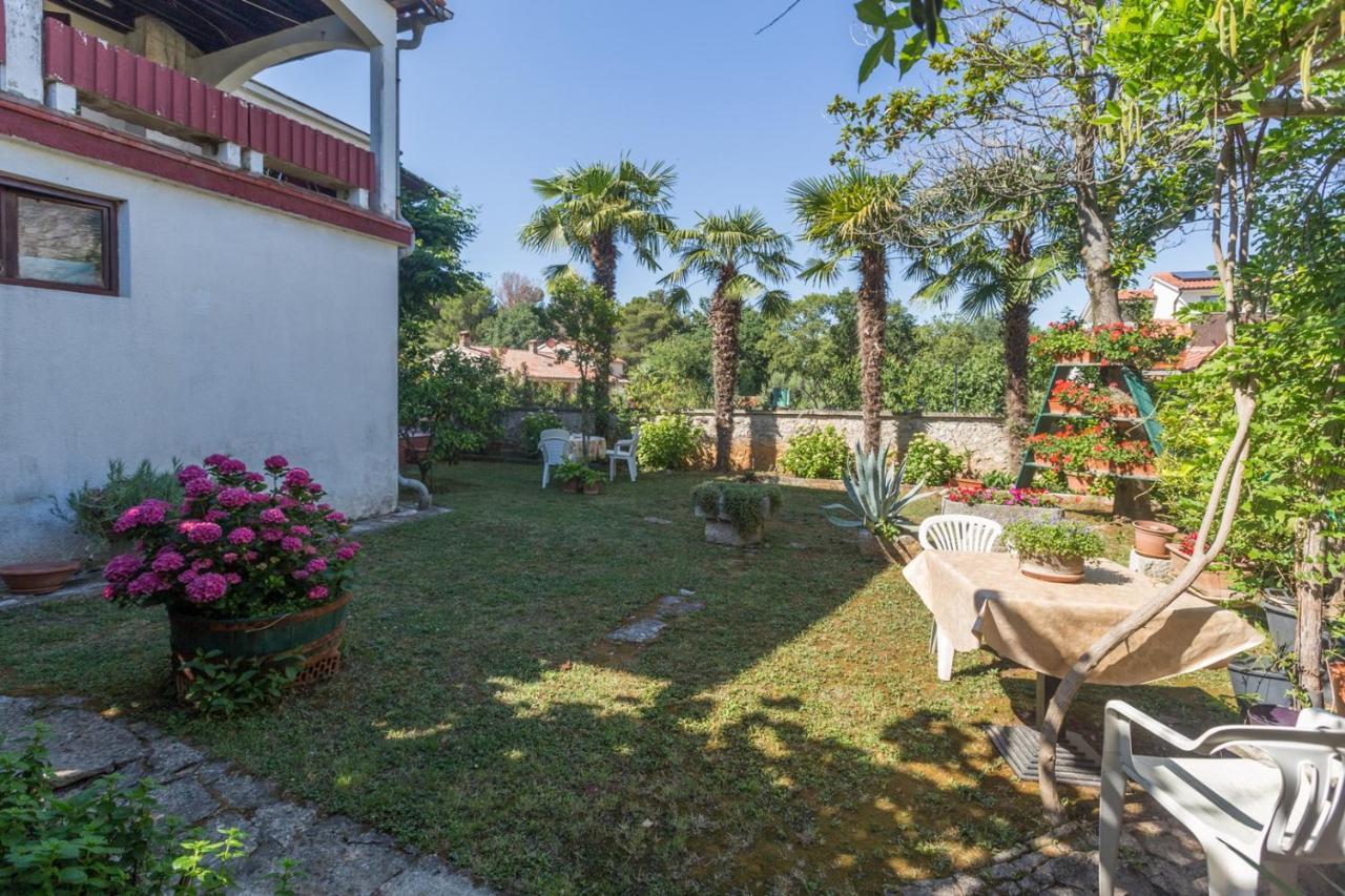 Anamarija Apartments Near The Beach And The Fantastic Adria Sea With Over 10 Small Islands Close By フンタナ エクステリア 写真