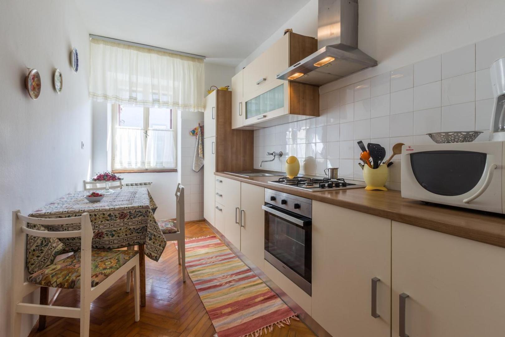 Anamarija Apartments Near The Beach And The Fantastic Adria Sea With Over 10 Small Islands Close By フンタナ エクステリア 写真