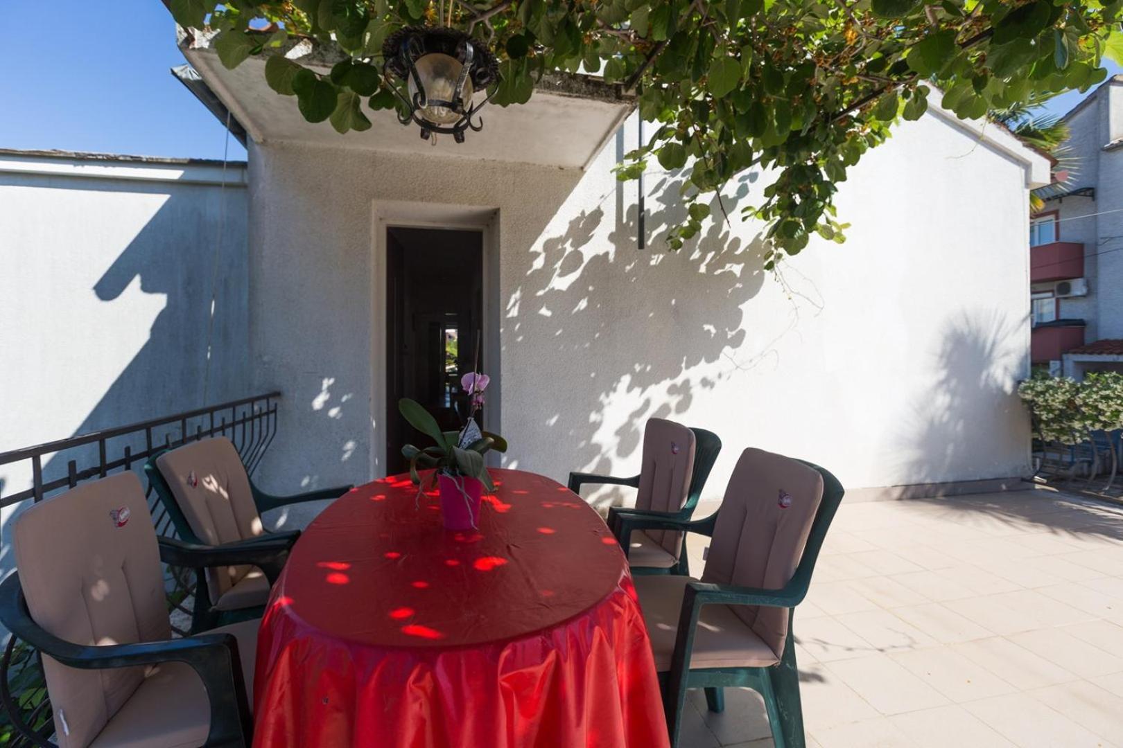 Anamarija Apartments Near The Beach And The Fantastic Adria Sea With Over 10 Small Islands Close By フンタナ エクステリア 写真